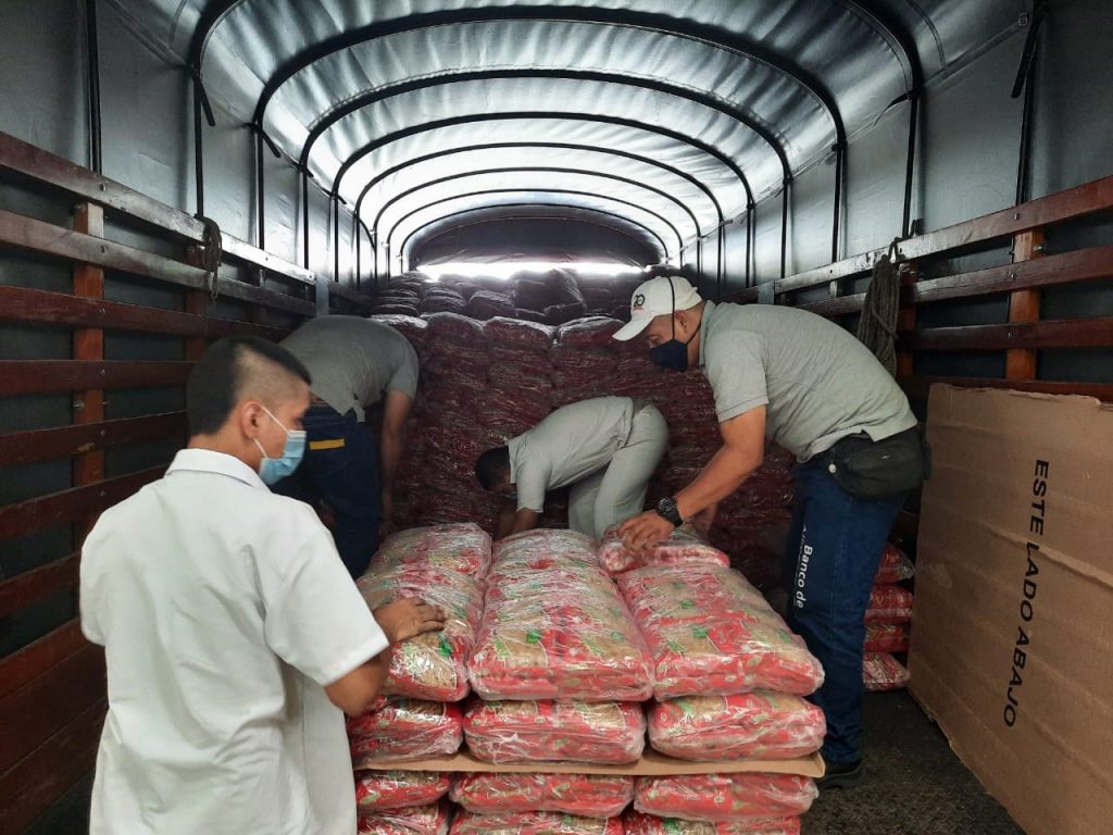 DONACIÓN GRUPO SOLARTE(14)