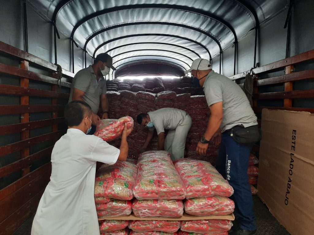 DONACIÓN GRUPO SOLARTE(5)
