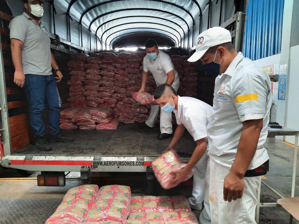 DONACIÓN GRUPO SOLARTE(9)