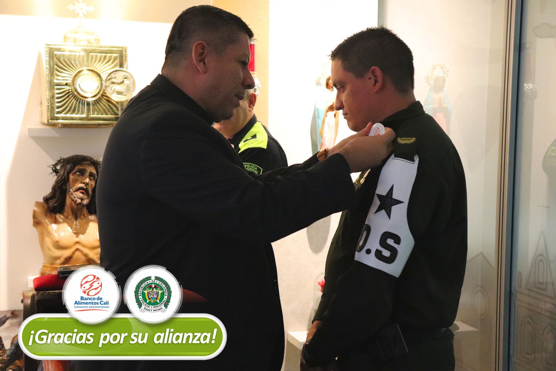 HOMENAJE CONMEMORACION POLICIA METROPOLITANA DE CALI